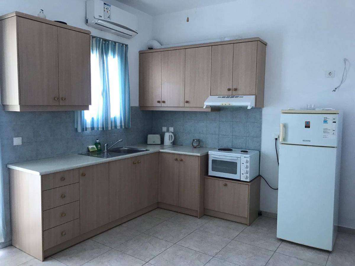 Retreat Apartments In Drosia - Apartment For 3 Makris Gialos  Exteriér fotografie